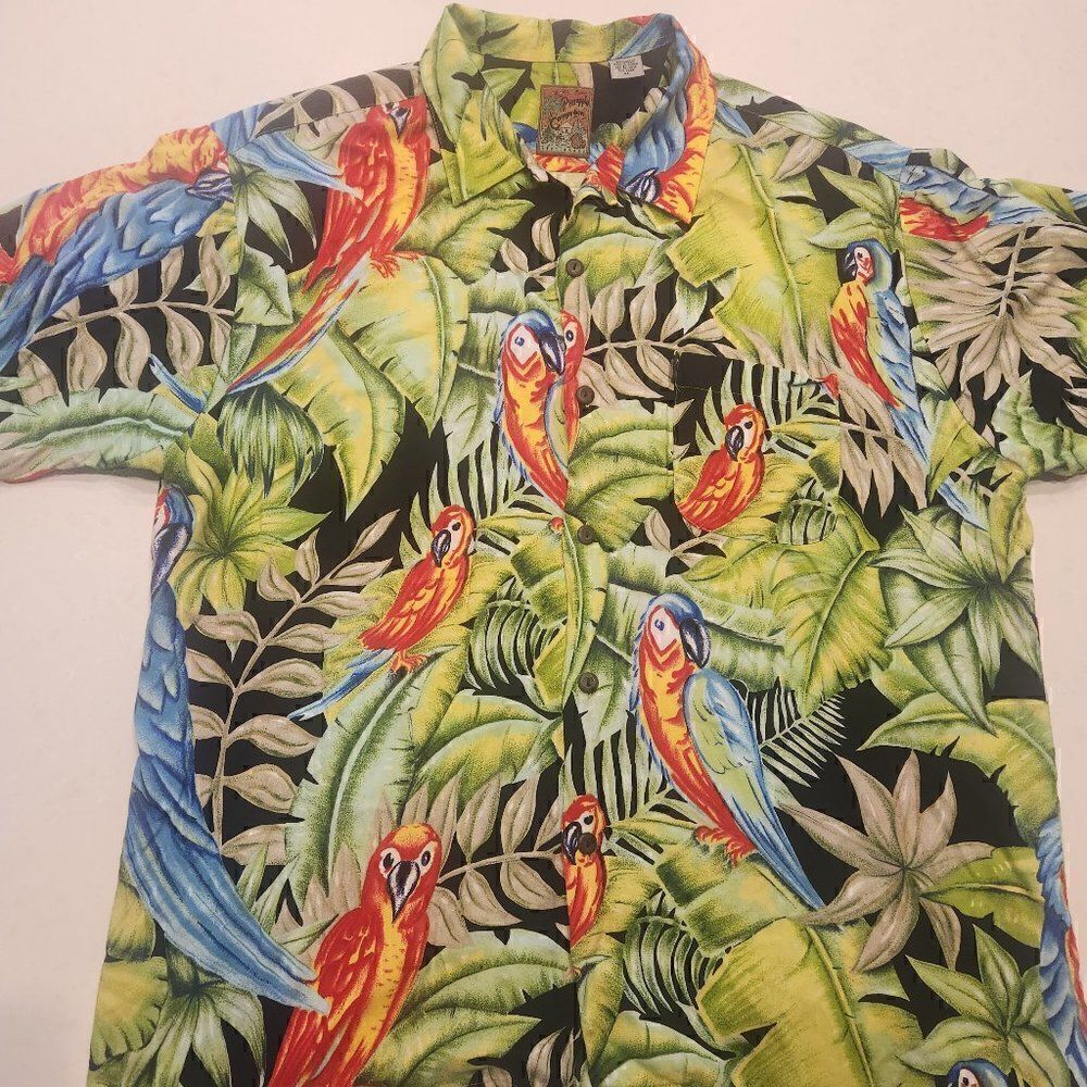 Pineapple Connection mens Hawaiian shirt. Size XL